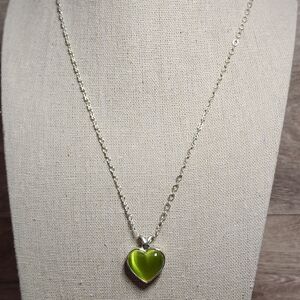 Avon Silver Tone Green Faux Moonstone Heart Shaped Pendant Necklace 16" Chain